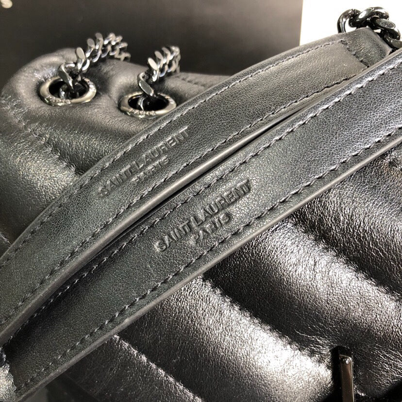 YSL BORSA LOULOU PICCOLA IN PELLE TRAPUNTATA